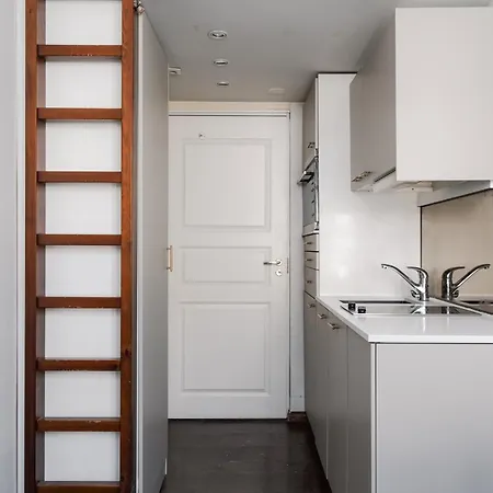 Historical In Kruununhaka With Great Location! Appartement Helsinki